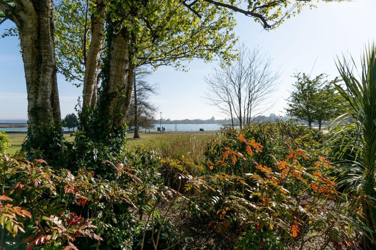 Park Lake View Poole Eksteriør billede