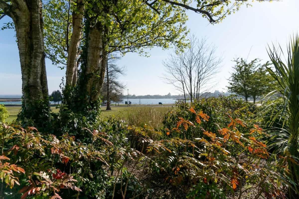 Park Lake View Poole Eksteriør billede